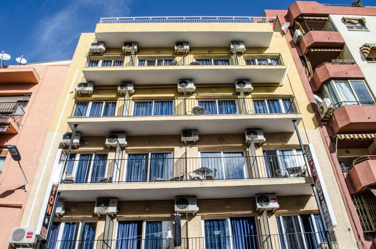 Pensión Pardo Benidorm Exterior foto